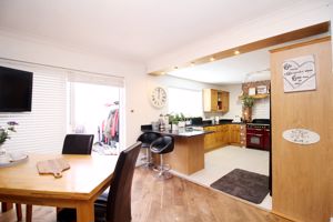 Photo 18- click for photo gallery